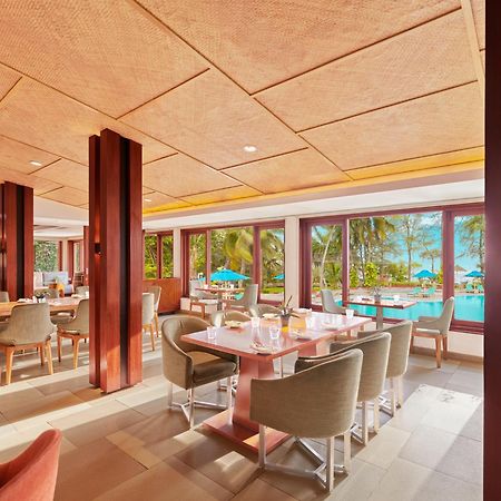The Resort Bombay Exterior foto