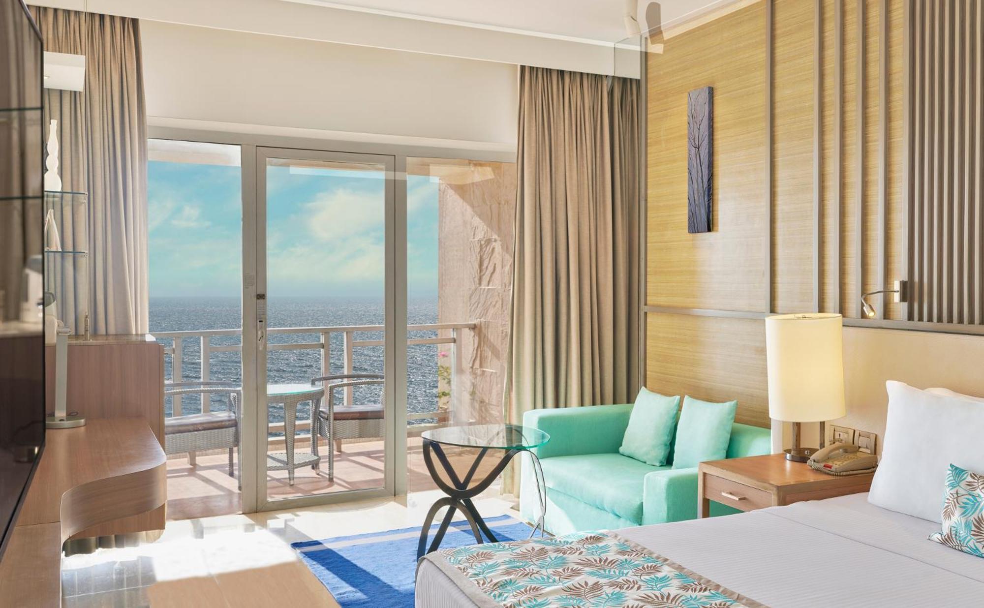 The Resort Bombay Exterior foto